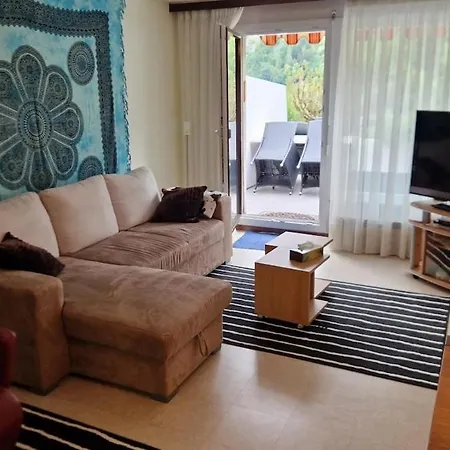 Laerchenwald 304, Gemuetlich, Renoviert, Tolle Aussicht Διαμέρισμα Leukerbad